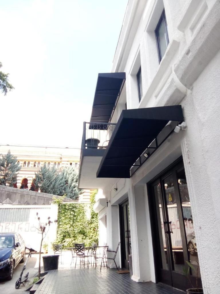 Opera Boutique Hotel Tbilisi ภายนอก รูปภาพ