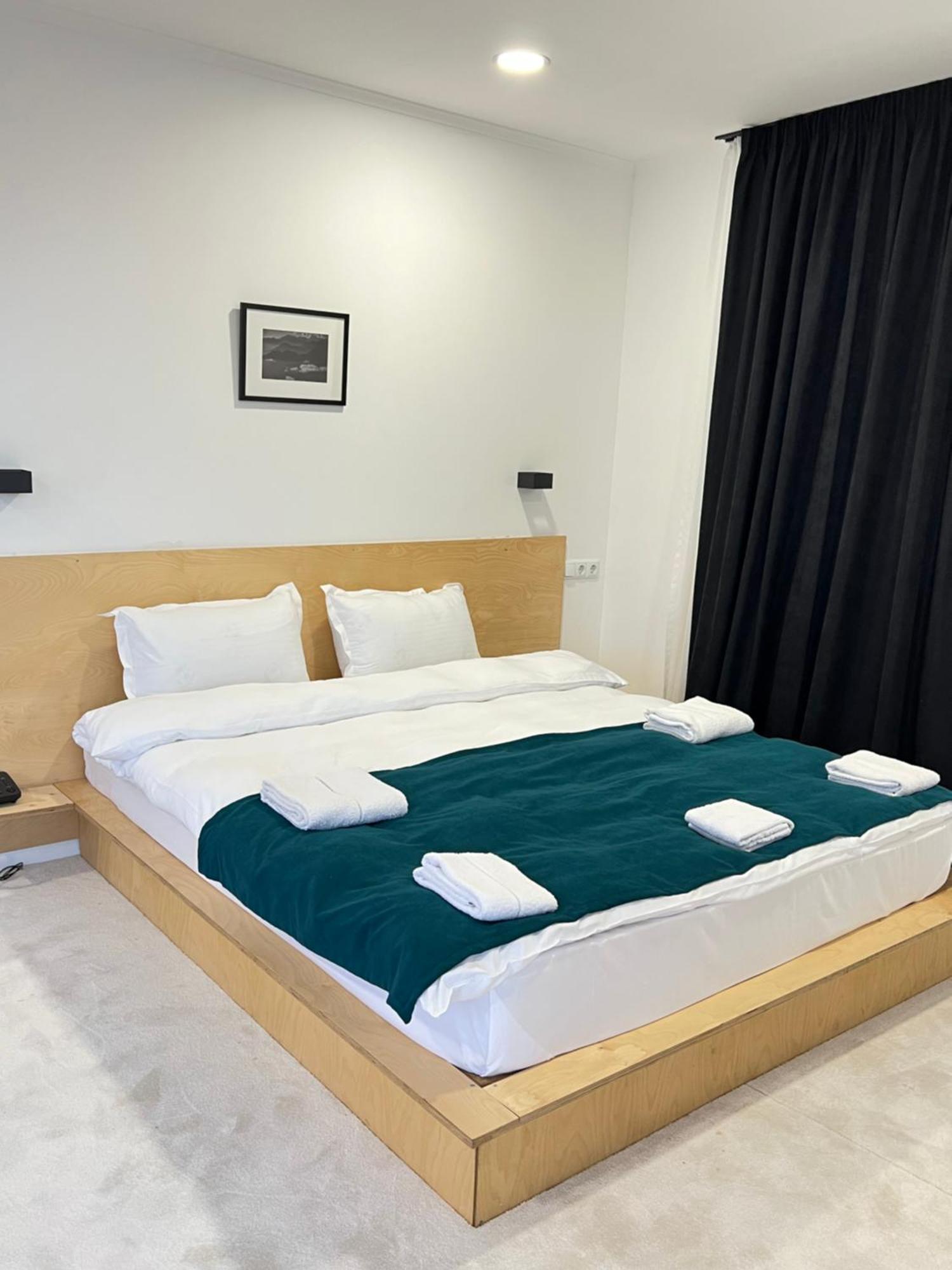 Opera Boutique Hotel Tbilisi ภายนอก รูปภาพ